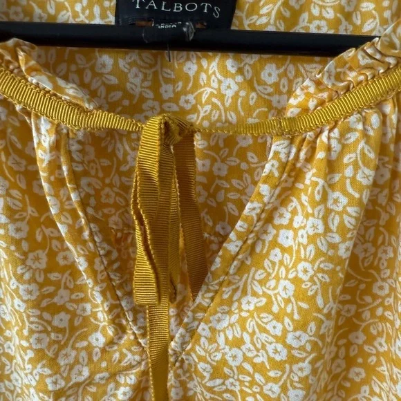 Talbots Yellow Floral Women's Top Large - Picture 7 of 9